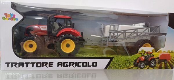 Trattore agricolo